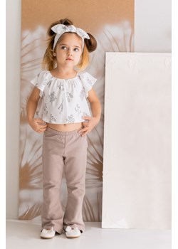 Bawełniana bluzka dziewczęca z motywem roślinnym ze sklepu 5.10.15 w kategorii Bluzki dziewczęce - zdjęcie 169687626