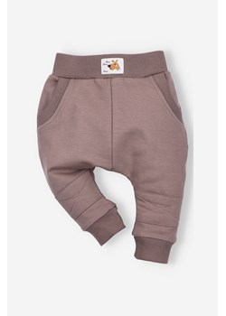 Spodnie niemowlęce z bawełny organicznej dla chłopca ze sklepu 5.10.15 w kategorii Spodnie i półśpiochy - zdjęcie 169688297