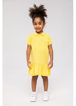 Żółta sukienka polo z krókim rękawem dla dziewczynki ze sklepu 5.10.15 w kategorii Sukienki dziewczęce - zdjęcie 169688397