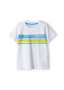 Biały t-shirt dla chłopca z bawełny z nadrukiem ze sklepu 5.10.15 w kategorii T-shirty chłopięce - zdjęcie 169689419