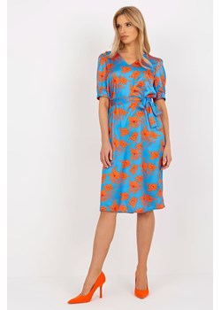 Niebiesko-pomarańczowa midi sukienka koktajlowa z wiązaniem ze sklepu 5.10.15 w kategorii Sukienki - zdjęcie 169689965