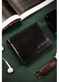 Klasyczny, elegancki portfel męski ze skóry naturalnej — Pierre Cardin ze sklepu 5.10.15 w kategorii Portfele męskie - zdjęcie 169689988