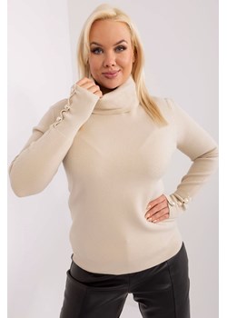 Gładki sweter plus size z golfem jasny beżowy ze sklepu 5.10.15 w kategorii Swetry damskie - zdjęcie 169691206