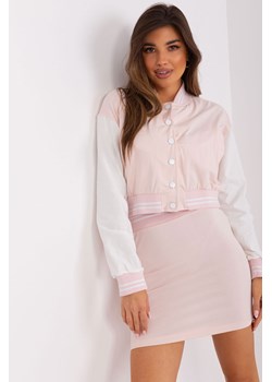 Jasnoróżowy komplet casualowy z bluzą i spódnicą ze sklepu 5.10.15 w kategorii Komplety i garnitury damskie - zdjęcie 169692927