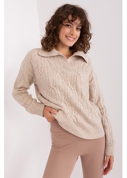 Beżowy sweter z warkoczami i kołnierzem ze sklepu 5.10.15 w kategorii Swetry damskie - zdjęcie 169693509