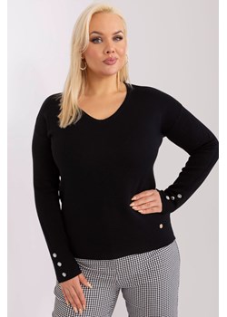 Klasyczny sweter plus size z wiskozy czarny ze sklepu 5.10.15 w kategorii Swetry damskie - zdjęcie 169694485