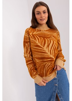 Camelowy damski sweter z golfem we wzory ze sklepu 5.10.15 w kategorii Swetry damskie - zdjęcie 169694808