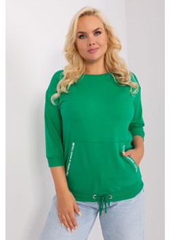 Bluzka plus size z kieszenią zielony ze sklepu 5.10.15 w kategorii Bluzki damskie - zdjęcie 169695177