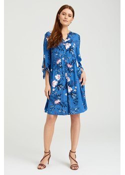Sukienka krótka z wiskozy z motywem kwiatowym ze sklepu 5.10.15 w kategorii Sukienki - zdjęcie 169699307