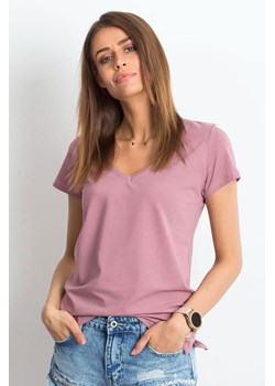 T-shirt damski w serek- brudnoróżowy ze sklepu 5.10.15 w kategorii Bluzki damskie - zdjęcie 169700106