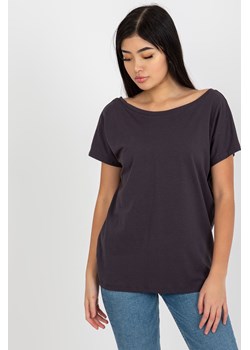 Grafitowy t-shirt basic z dekoltem na plecach Fire ze sklepu 5.10.15 w kategorii Bluzki damskie - zdjęcie 169701428