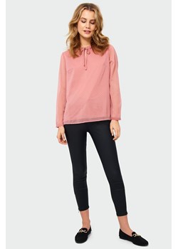 Bluzka damska w długim rękawem w kropki - różowa ze sklepu 5.10.15 w kategorii Bluzki damskie - zdjęcie 169702996