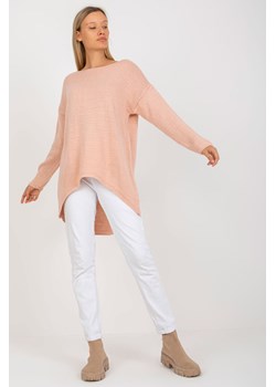 Brudnoróżowy sweter oversize z dłuższym tyłem OCH BELLA ze sklepu 5.10.15 w kategorii Swetry damskie - zdjęcie 169704817