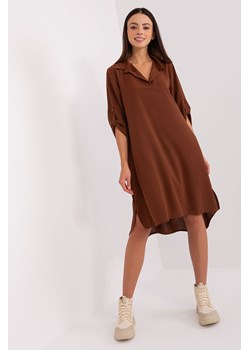 Brązowa koszulowa sukienka damska o kroju oversize ze sklepu 5.10.15 w kategorii Sukienki - zdjęcie 169705597