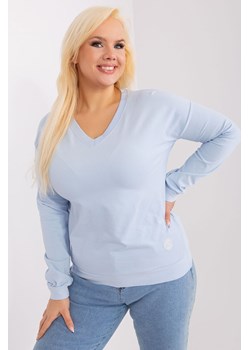 Bluzka plus size z dekoltem w serek jasny niebieski ze sklepu 5.10.15 w kategorii Bluzki damskie - zdjęcie 169706266