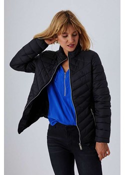 Damska kurtka pikowana z odpinanym kapturem ze sklepu 5.10.15 w kategorii Kurtki damskie - zdjęcie 169706429