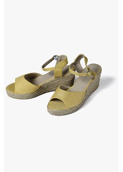 Żółte sandały damskie na koturnie ze sklepu 5.10.15 w kategorii Espadryle damskie - zdjęcie 169707946