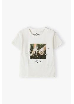 T-shirt bawełniany dla dziewczynki biały z nadrukiem ze sklepu 5.10.15 w kategorii Bluzki dziewczęce - zdjęcie 169709045