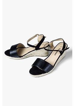 Czarne sandały damskie na koturnie ze sklepu 5.10.15 w kategorii Espadryle damskie - zdjęcie 169712457