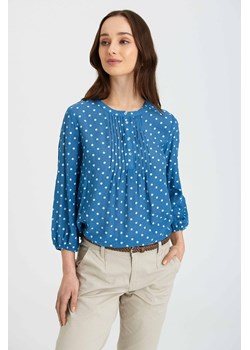Bluzka damska z długim rękawem - niebieska w białe kropki ze sklepu 5.10.15 w kategorii Bluzki damskie - zdjęcie 169712987