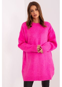 Dzianinowa sukienka z okrągłym dekoltem fluo różowy ze sklepu 5.10.15 w kategorii Swetry damskie - zdjęcie 169714008