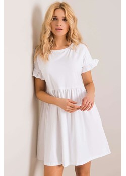 Biała sukienka
Marietta RUE PARIS ze sklepu 5.10.15 w kategorii Sukienki - zdjęcie 169717359