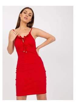 Dopasowana sukienka damska na ramiączkach RUE PARIS ze sklepu 5.10.15 w kategorii Sukienki - zdjęcie 169717416
