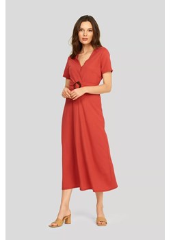 Sukienka z krótkim rękawem z ozdobnym paskiem - pomarańczowa ze sklepu 5.10.15 w kategorii Sukienki - zdjęcie 169719268