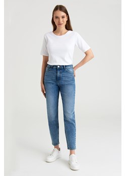 Biały gładki T-shirt damski bawełniany ze sklepu 5.10.15 w kategorii Bluzki damskie - zdjęcie 169721608