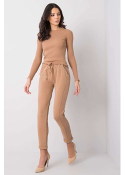 Spodnie dresowe damskie camelowe ze sklepu 5.10.15 w kategorii Spodnie damskie - zdjęcie 169722278