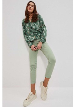 Klasyczne spodnie damskie zielone ze sklepu 5.10.15 w kategorii Spodnie damskie - zdjęcie 169723006