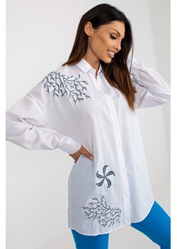 Biała damska koszula oversize z kołnierzem ze sklepu 5.10.15 w kategorii Koszule damskie - zdjęcie 169724687