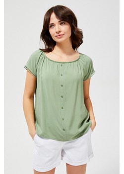 Bluzka damska koszulowa z ozdobnymi rękawami oliwkowa ze sklepu 5.10.15 w kategorii Bluzki damskie - zdjęcie 169724838