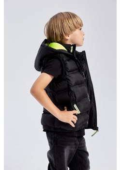 Czarny pikowany bezrękawnik dla małego dziecka - unisex - Limited Edition ze sklepu 5.10.15 w kategorii Kamizelki chłopięce - zdjęcie 169725077
