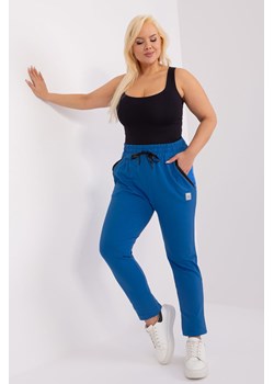 Dresowe spodnie plus size z wiązaniem ciemny niebieski ze sklepu 5.10.15 w kategorii Spodnie damskie - zdjęcie 169727825
