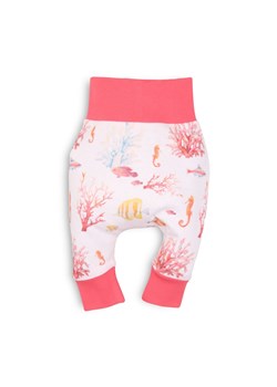 Bawełniane spodnie niemowlęce z motywem rafy ze sklepu 5.10.15 w kategorii Spodnie i półśpiochy - zdjęcie 169731337