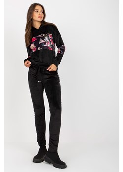 RUE PARIS Czarny dwuczęściowy komplet welurowy z bluzą ze sklepu 5.10.15 w kategorii Dresy damskie - zdjęcie 169731425
