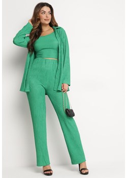 Zielony 3-częściowy Komplet Casual z Plisowanej Tkaniny Spodnie Top i Koszula Farella ze sklepu Born2be Odzież w kategorii Komplety i garnitury damskie - zdjęcie 169736736