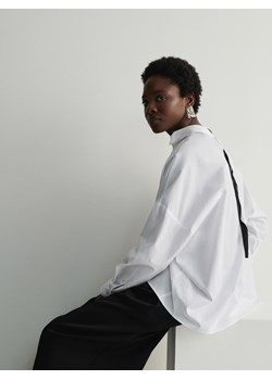 Reserved - Bawełniana koszula z wiązaniem - złamana biel ze sklepu Reserved w kategorii Koszule damskie - zdjęcie 169740525