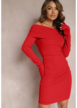 Czerwona Sukienka Midi z Hiszpańskim Dekoltem i Marszczeniami Pastra ze sklepu Renee odzież w kategorii Sukienki - zdjęcie 169741807