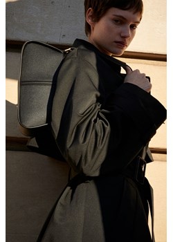 H & M - Mała torebka na ramię - Czarny ze sklepu H&M w kategorii Listonoszki - zdjęcie 169749215