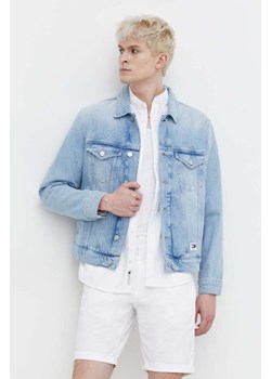 Tommy Jeans kurtka jeansowa męska kolor niebieski przejściowa DM0DM18778 ze sklepu ANSWEAR.com w kategorii Kurtki męskie - zdjęcie 169750238
