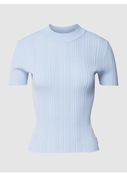 T-shirt z imitacji dzianiny model ‘Sarpharim’ ze sklepu Peek&Cloppenburg  w kategorii Swetry damskie - zdjęcie 169751497
