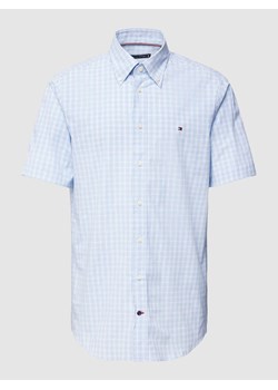 Koszula biznesowa o kroju regular fit z kołnierzykiem typu button down ze sklepu Peek&Cloppenburg  w kategorii Koszule męskie - zdjęcie 169751796