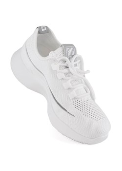 Buty sportowe ażurowe wsuwane białe Big Star NN274662 ze sklepu ButyModne.pl w kategorii Buty sportowe damskie - zdjęcie 169753388