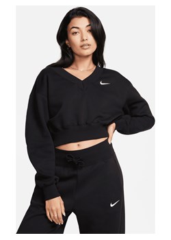 Damska koszulka o skróconym kroju z dekoltem w kształcie litery V Nike Sportswear Phoenix Fleece - Czerń ze sklepu Nike poland w kategorii Bluzki damskie - zdjęcie 169754449