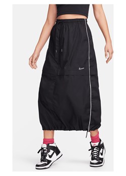 Spódnica damska z tkaniny Nike Sportswear - Czerń ze sklepu Nike poland w kategorii Spódnice - zdjęcie 169755017