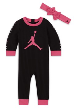 Pajacyk dla niemowląt Jordan Holiday Shine Gliter (3–6 M) - Czerń ze sklepu Nike poland w kategorii Pajacyki - zdjęcie 169755615