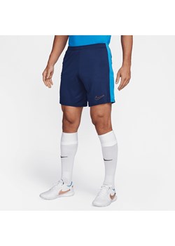 Męskie spodenki piłkarskie Dri-FIT Nike Academy - Niebieski ze sklepu Nike poland w kategorii Spodenki męskie - zdjęcie 169755805