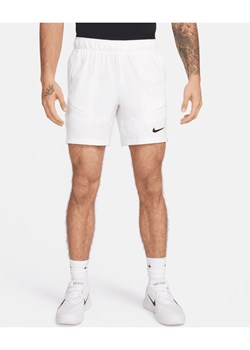 Męskie spodenki tenisowe Dri-FIT 18 cm NikeCourt Advantage - Biel ze sklepu Nike poland w kategorii Spodenki męskie - zdjęcie 169755838